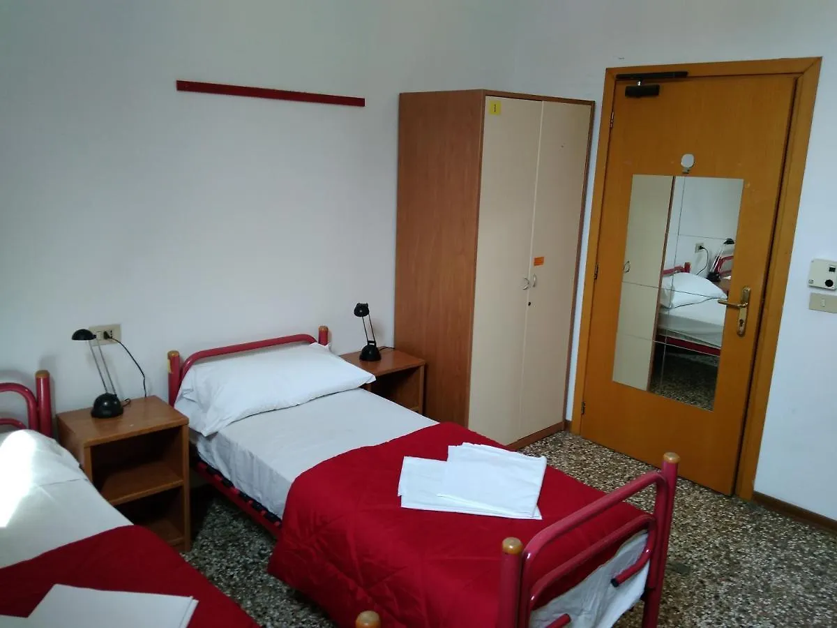 Ostello S. Fosca - Cpu Venice Hostels 0*,